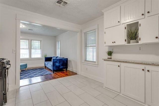 516 E Rickenbacker Drive, Midwest City, OK 73110