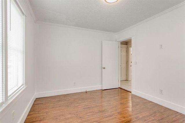 516 E Rickenbacker Drive, Midwest City, OK 73110