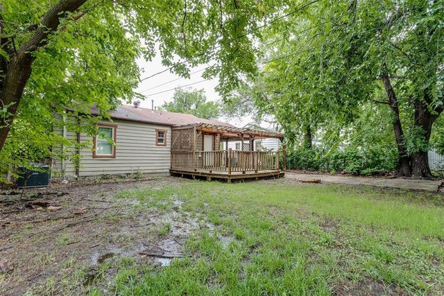 516 E Rickenbacker Drive, Midwest City, OK 73110