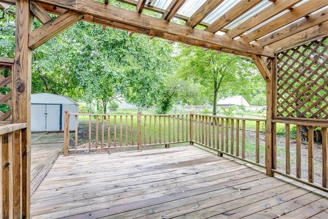 516 E Rickenbacker Drive, Midwest City, OK 73110