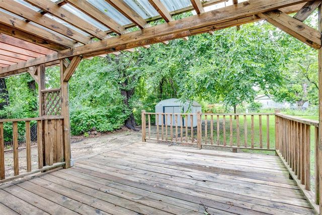 516 E Rickenbacker Drive, Midwest City, OK 73110