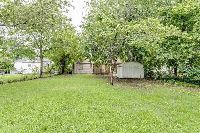 516 E Rickenbacker Drive, Midwest City, OK 73110