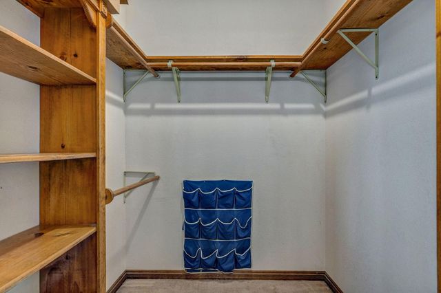 1476 E Peartree Drive, Ozark, MO 65721