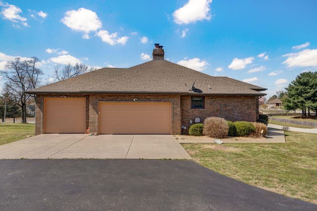 1476 E Peartree Drive, Ozark, MO 65721