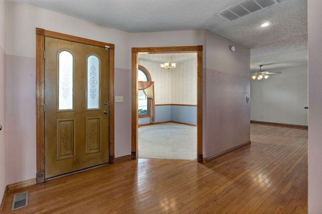 1476 E Peartree Drive, Ozark, MO 65721