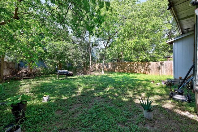 2909 E 5th ST, Austin, TX 78702