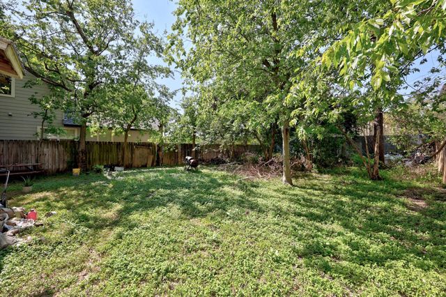 2909 E 5th ST, Austin, TX 78702