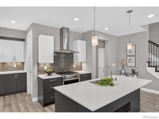 6048 N Beeler Court, Denver, CO 80238