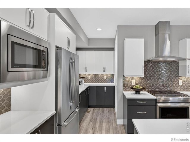 6048 N Beeler Court, Denver, CO 80238