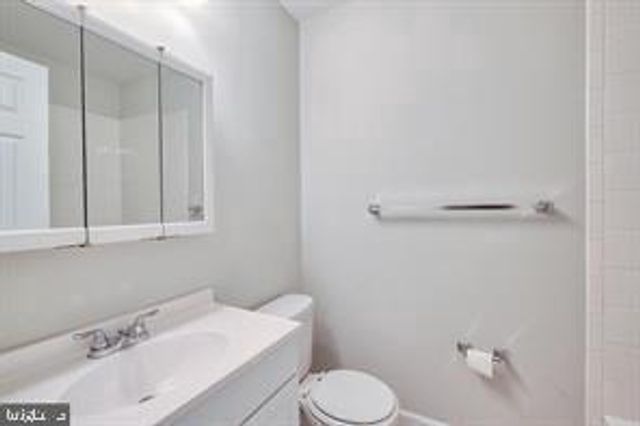 12 HERITAGE CT, Annapolis, MD 21401