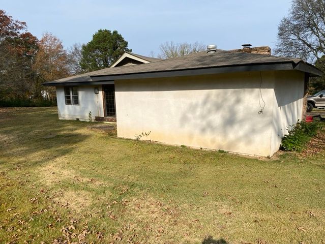 208 Lake Street, Ola, AR 72853