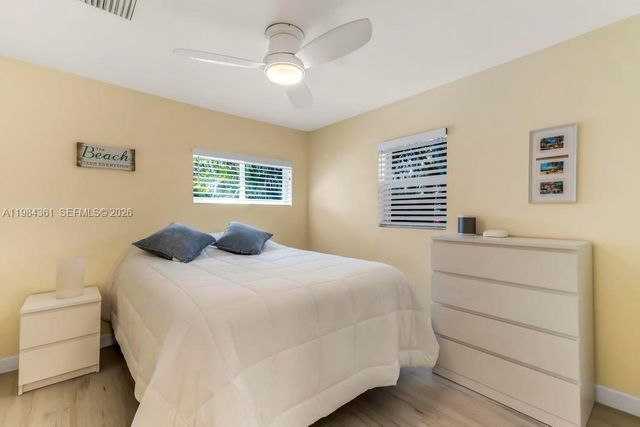 222 SW 7th St, Dania Beach, FL 33004