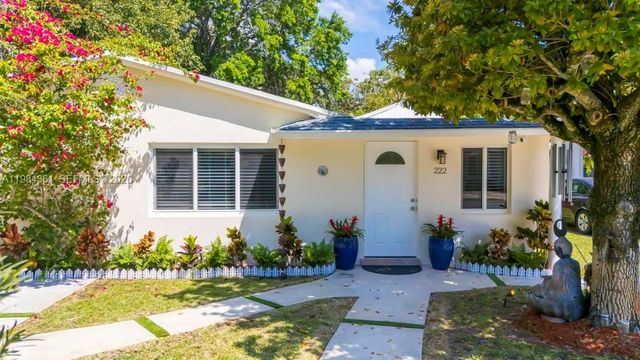 222 SW 7th St, Dania Beach, FL 33004