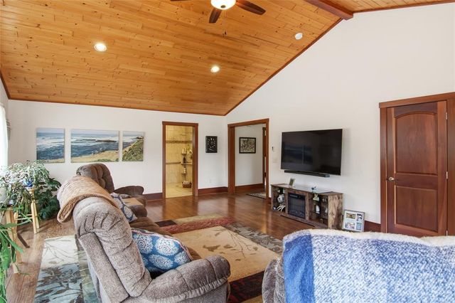 14062 Hwy 178, Chippewa Falls, WI 54729