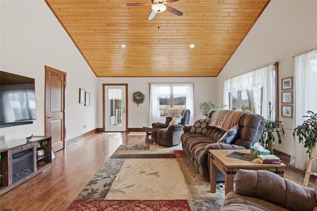 14062 Hwy 178, Chippewa Falls, WI 54729