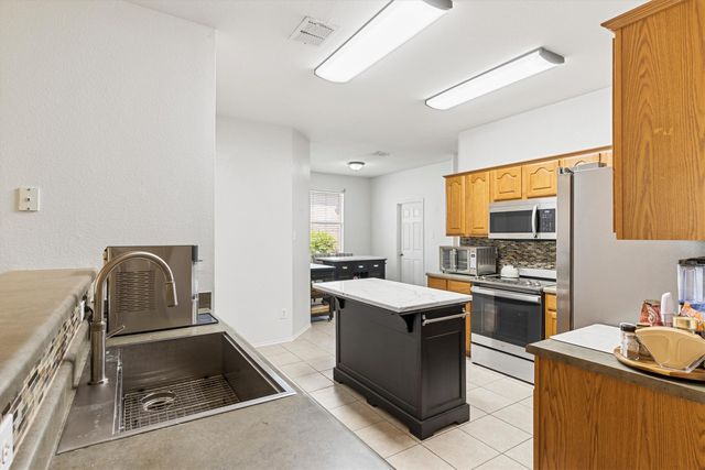 3216 Paradise Valley Drive, Plano, TX 75025