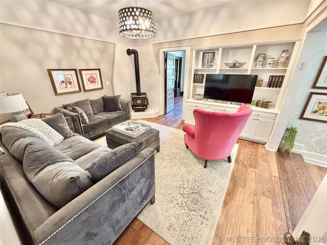 607 NE 2nd Street, Stigler, OK 74462