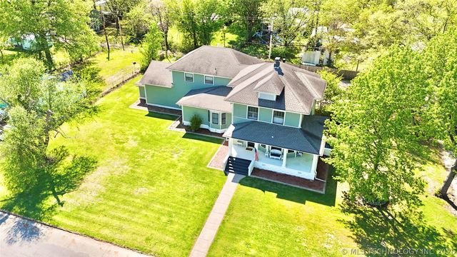 607 NE 2nd Street, Stigler, OK 74462