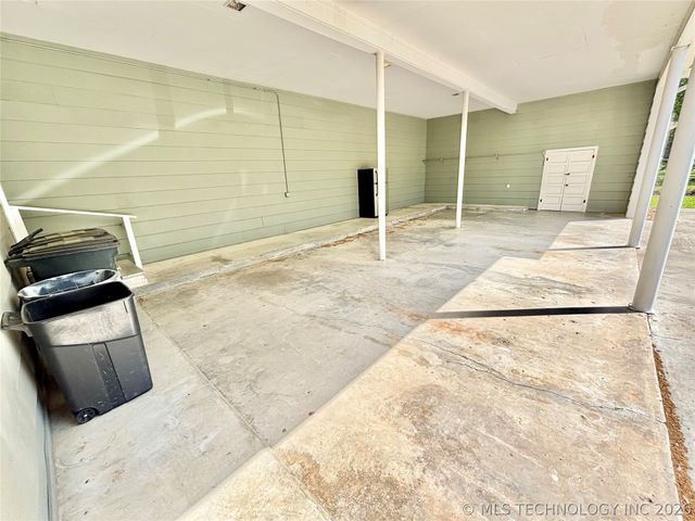 607 NE 2nd Street, Stigler, OK 74462