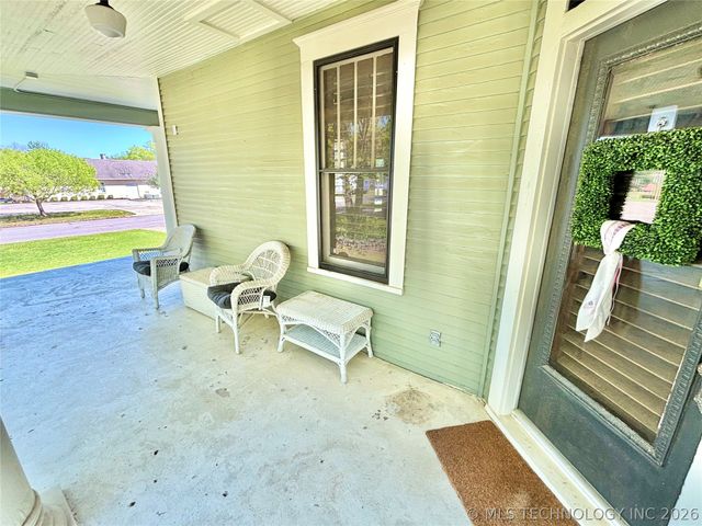 607 NE 2nd Street, Stigler, OK 74462