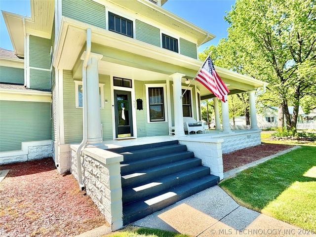 607 NE 2nd Street, Stigler, OK 74462