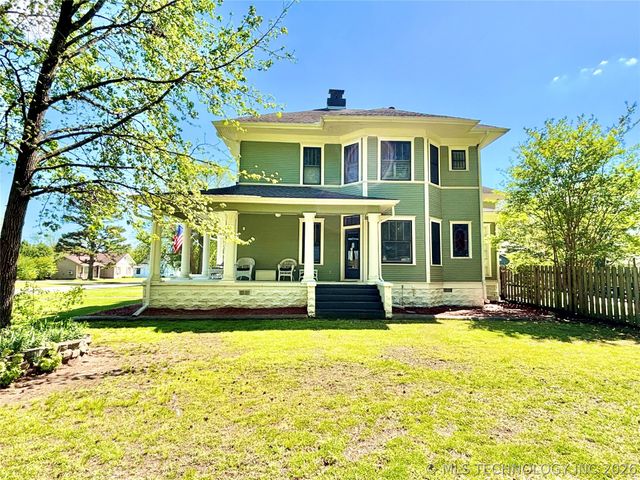 607 NE 2nd Street, Stigler, OK 74462