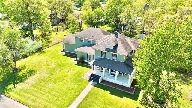 607 NE 2nd Street, Stigler, OK 74462