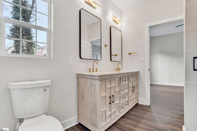 201 Stratford Road, Greenville, SC 29605