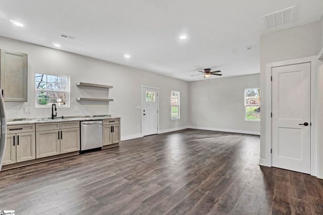 201 Stratford Road, Greenville, SC 29605