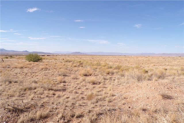 32210033 E Siesta Road, Kingman, AZ 86409