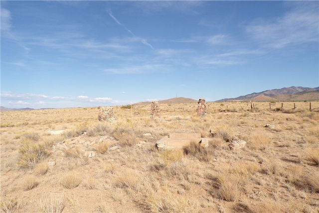 32210033 E Siesta Road, Kingman, AZ 86409