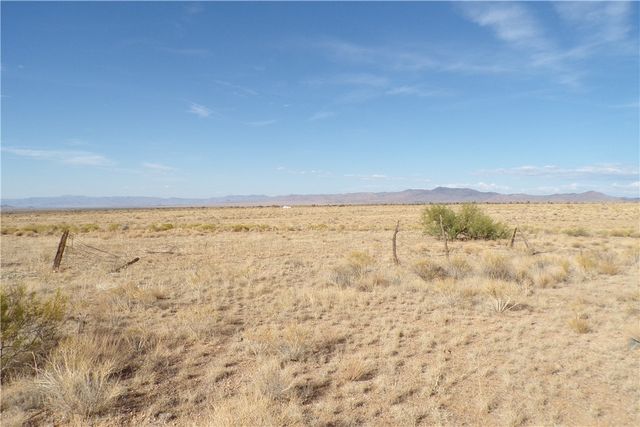 32210033 E Siesta Road, Kingman, AZ 86409