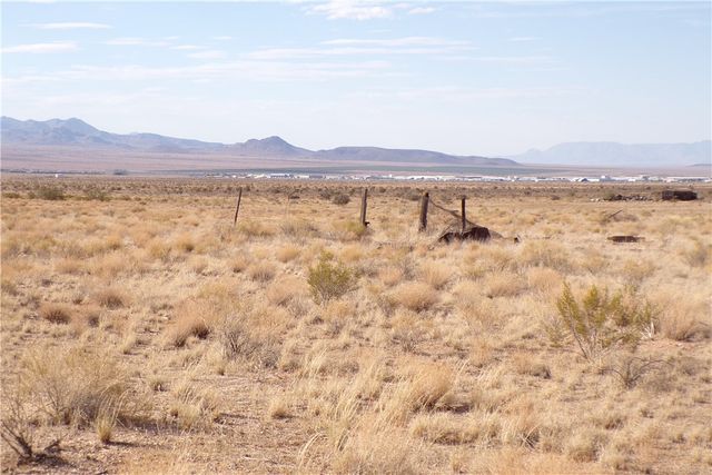 32210033 E Siesta Road, Kingman, AZ 86409