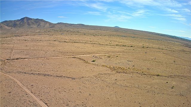 32210033 E Siesta Road, Kingman, AZ 86409