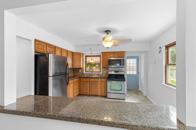 3420 S 81st STREET, Milwaukee, WI 53219