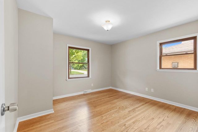 3420 S 81st STREET, Milwaukee, WI 53219