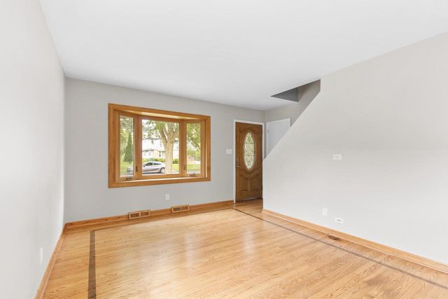 3420 S 81st STREET, Milwaukee, WI 53219