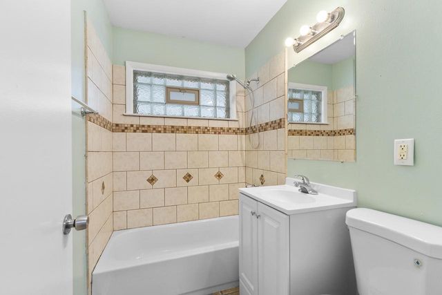 3420 S 81st STREET, Milwaukee, WI 53219