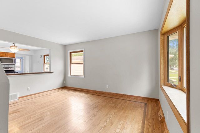 3420 S 81st STREET, Milwaukee, WI 53219