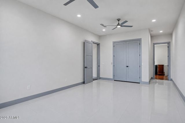 233 N PETTOSHAS Drive, Maricopa, AZ 85139
