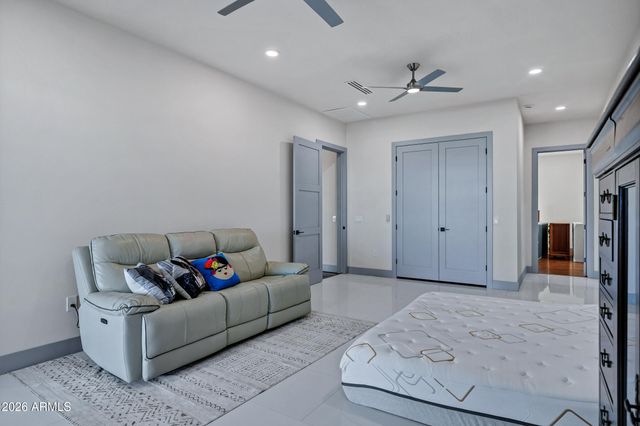 233 N PETTOSHAS Drive, Maricopa, AZ 85139