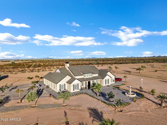 233 N PETTOSHAS Drive, Maricopa, AZ 85139