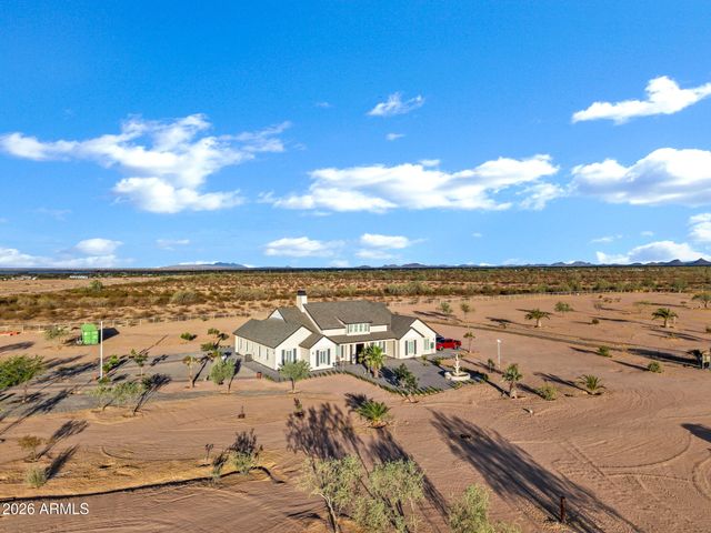 233 N PETTOSHAS Drive, Maricopa, AZ 85139