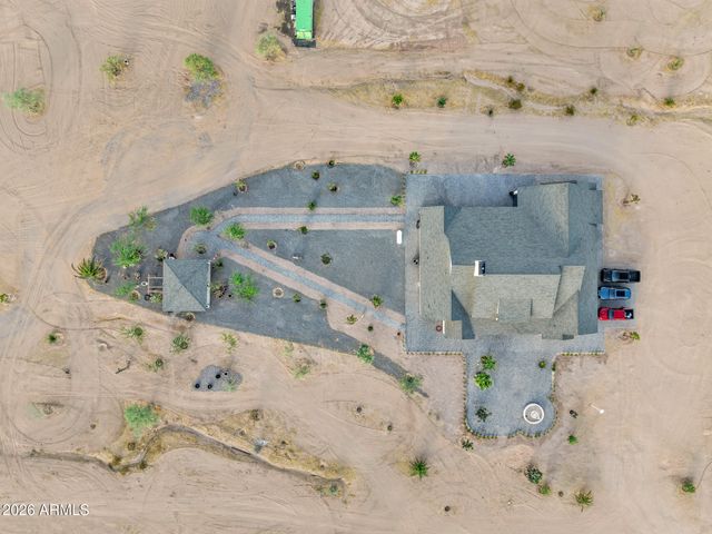 233 N PETTOSHAS Drive, Maricopa, AZ 85139