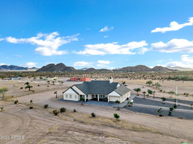 233 N PETTOSHAS Drive, Maricopa, AZ 85139