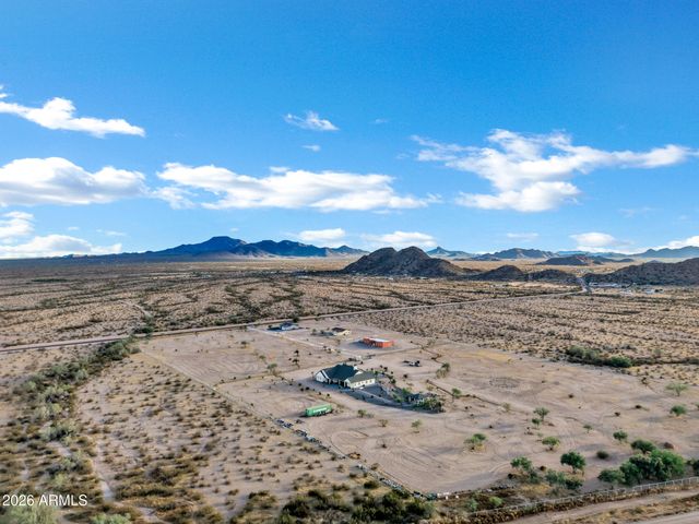233 N PETTOSHAS Drive, Maricopa, AZ 85139
