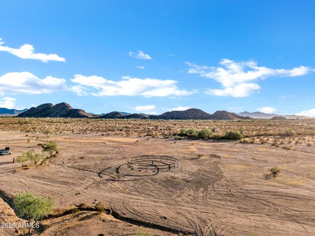 233 N PETTOSHAS Drive, Maricopa, AZ 85139