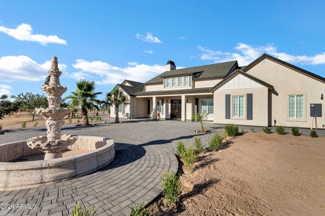 233 N PETTOSHAS Drive, Maricopa, AZ 85139