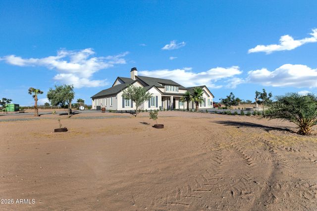 233 N PETTOSHAS Drive, Maricopa, AZ 85139
