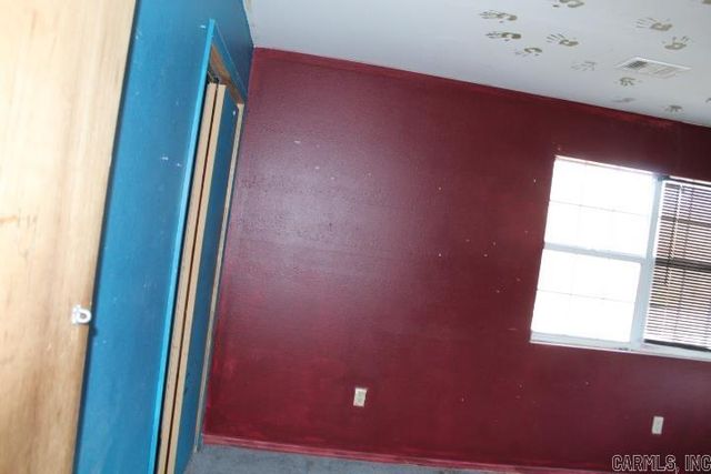 1214 W 48th Street, North Little Rock, AR 72118